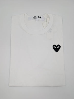Comme des Garçons Play Weißes Langarm T-Shirt mit schwarzem Herz - Patch - Weiß - L - MOSTWANTED24