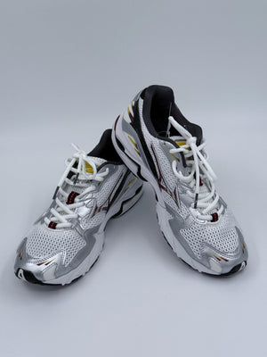 Mizuno Wave Rider 10 Unisex Sneaker - Weiß / Silber / Schwarz - 36.5 - MOSTWANTED24