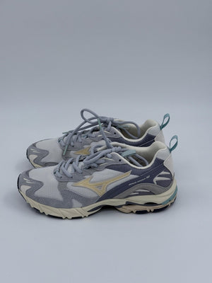 Mizuno Wave Rider 10 Unisex Sneaker - Grau / Weiß / Beige - 36.5 - MOSTWANTED24